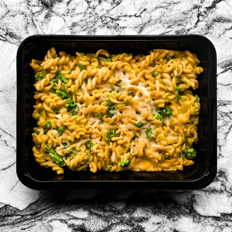 Macaroni, champignons, pousses d’épinard et noix, sauce roquefort